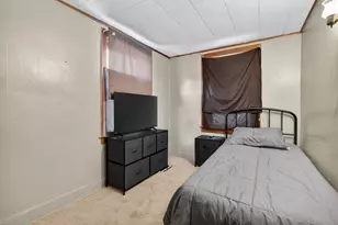 530 E Main St, Morris, IL 60450 - Photo 16