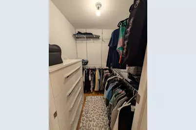 909 Mayfair Court, Elk Grove Village, IL 60007 - Photo 16