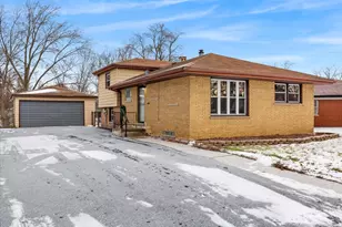 34 E 159th St, South Holland, IL 60473 - Photo 1