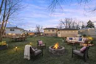 34 E 159th St, South Holland, IL 60473 - Photo 2