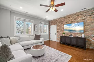 3747 N Ashland Ave, Chicago, IL 60613 - Photo 8