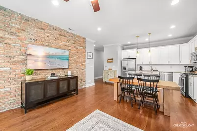 3747 N Ashland Avenue #2S, Chicago, IL 60613 - Photo 2