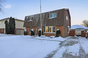 10936 McVicker Ave, Chicago Ridge, IL 60415 - Photo 2