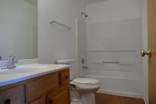 1829 Indian Hill Ln, Aurora, IL 60503 - Photo 18