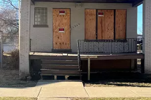 6840 S Indiana Ave, Chicago, IL 60637 - Photo 1