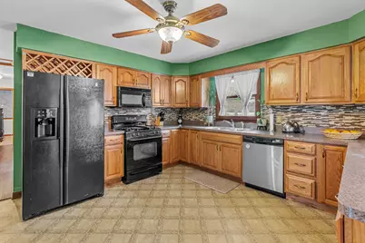 107 Fellemore Lane, Montgomery, IL 60538 - Photo 10