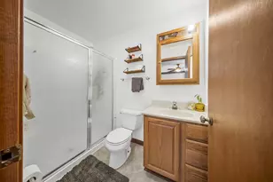 107 Fellemore Ln, Montgomery, IL 60538 - Photo 14