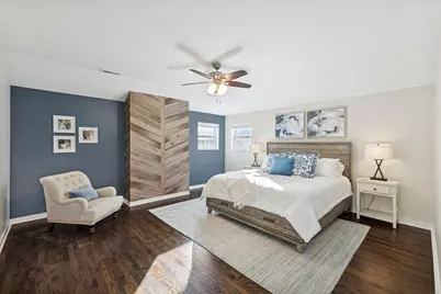 566 S Cedar Avenue, Elmhurst, IL 60126 - Photo 14