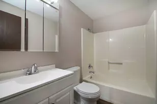 1227 Peacock Ln, Bradley, IL 60915 - Photo 16