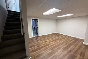 1333 Petersburg Ct, Carol Stream, IL 60188 - Photo 14