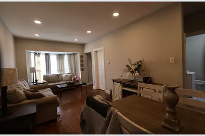 5409 S Sawyer Avenue, Chicago, IL 60632 - Photo 4