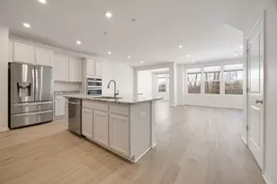 537 Watercress Dr, Aurora, IL 60504 - Photo 4