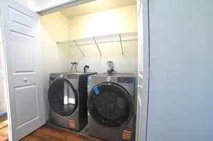 1944 Navarone Dr, Naperville, IL 60565 - Photo 6