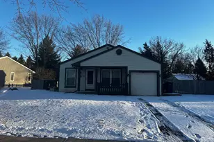 1944 Navarone Dr, Naperville, IL 60565 - Photo 1