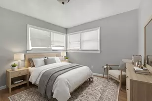 5032 Crain St, Skokie, IL 60077 - Photo 8