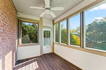 5533 Lincoln Avenue, Morton Grove, IL 60053 - Photo 10