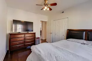 4429 N Lawndale Ave, Chicago, IL 60625 - Photo 12