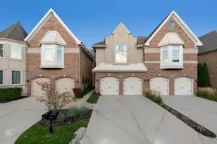 156 Paxton Rd, Bloomingdale, IL 60108 - Photo 1