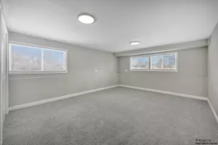 2208 Sprucewood Ln, Lindenhurst, IL 60046 - Photo 14