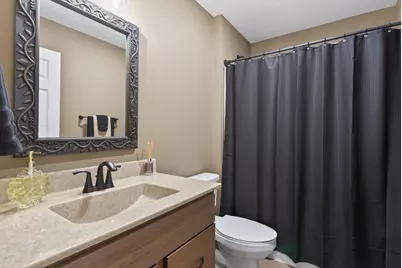 6210 College Avenue, Davenport, IA 52807 - Photo 22