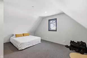 3404 N Albany Ave, Chicago, IL 60618 - Photo 54
