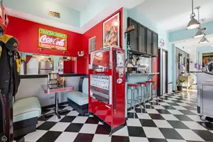 3404 N Albany Ave, Chicago, IL 60618 - Photo 18