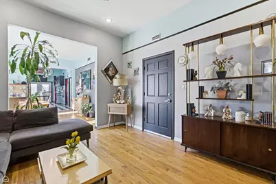 3404 N Albany Avenue, Chicago, IL 60618 - Photo 4