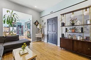 3404 N Albany Ave, Chicago, IL 60618 - Photo 4