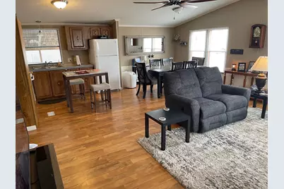 605 Pine Street #18, Normal, IL 61761 - Photo 6
