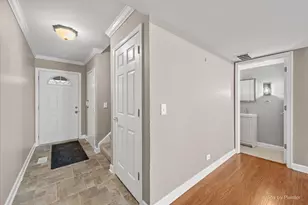 215 Lakeshore Ln, Bloomingdale, IL 60108 - Photo 10