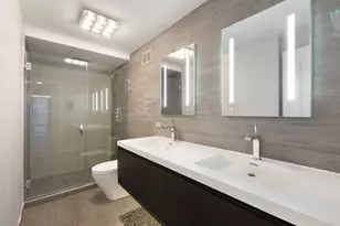 200 E Delaware Pl, Chicago, IL 60611 - Photo 18