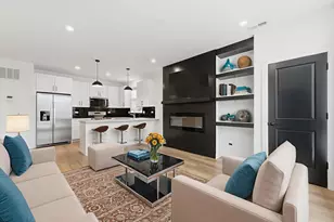 3902 S Lake Park Ave, Chicago, IL 60653 - Photo 4