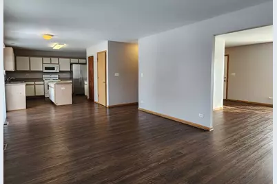 2269 Jason Drive, Montgomery, IL 60538 - Photo 10