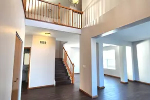 6512 Fitzer Dr, Joliet, IL 60431 - Photo 2