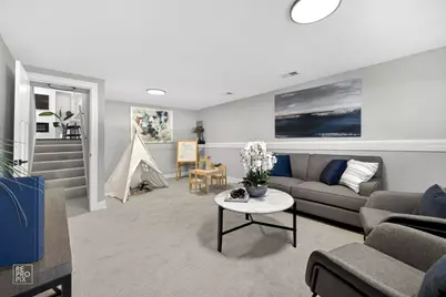 608 N Eastman Drive, Mount Prospect, IL 60056 - Photo 26