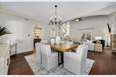 5220 Benton Avenue, Downers Grove, IL 60515 - Photo 8