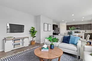 975 Sapphire Ln, Montgomery, IL 60538 - Photo 12