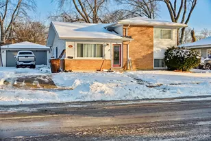 115 Willow St, Park Forest, IL 60466 - Photo 1