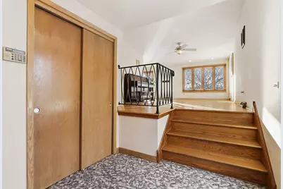 10729 Lamon Avenue, Oak Lawn, IL 60453 - Photo 20