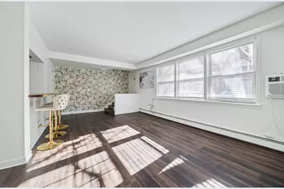 7536 N Ridge Boulevard #1W, Chicago, IL 60645 - Photo 4