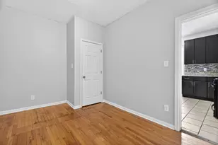 6937 S Maplewood Ave, Chicago, IL 60629 - Photo 18