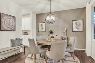 9987 Edgebrook Ln, Huntley, IL 60142 - Photo 2