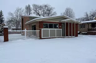 10420 S Kildare Ave, Oak Lawn, IL 60453 - Photo 1