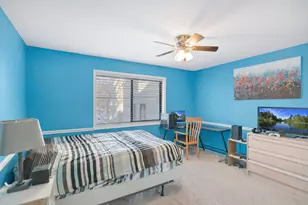 1527 Kirkwood Dr, Geneva, IL 60134 - Photo 24