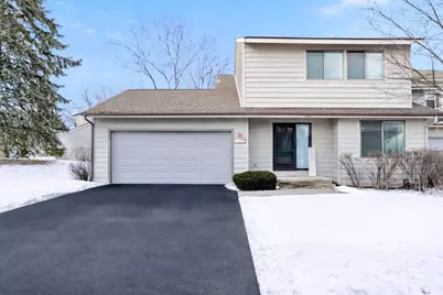 1527 Kirkwood Drive #1527, Geneva, IL 60134 - Photo 2