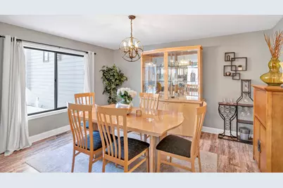 1527 Kirkwood Drive #1527, Geneva, IL 60134 - Photo 8