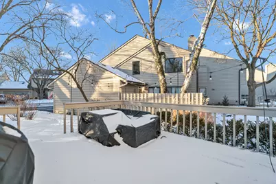 1527 Kirkwood Drive #1527, Geneva, IL 60134 - Photo 4