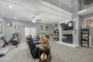 15730 Washtenaw Ave, Markham, IL 60428 - Photo 6