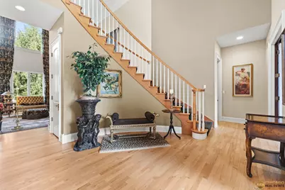 22724 N Amy Lane, Kildeer, IL 60047 - Photo 2