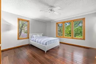 2734 Alyssa Dr, Naperville, IL 60565 - Photo 12